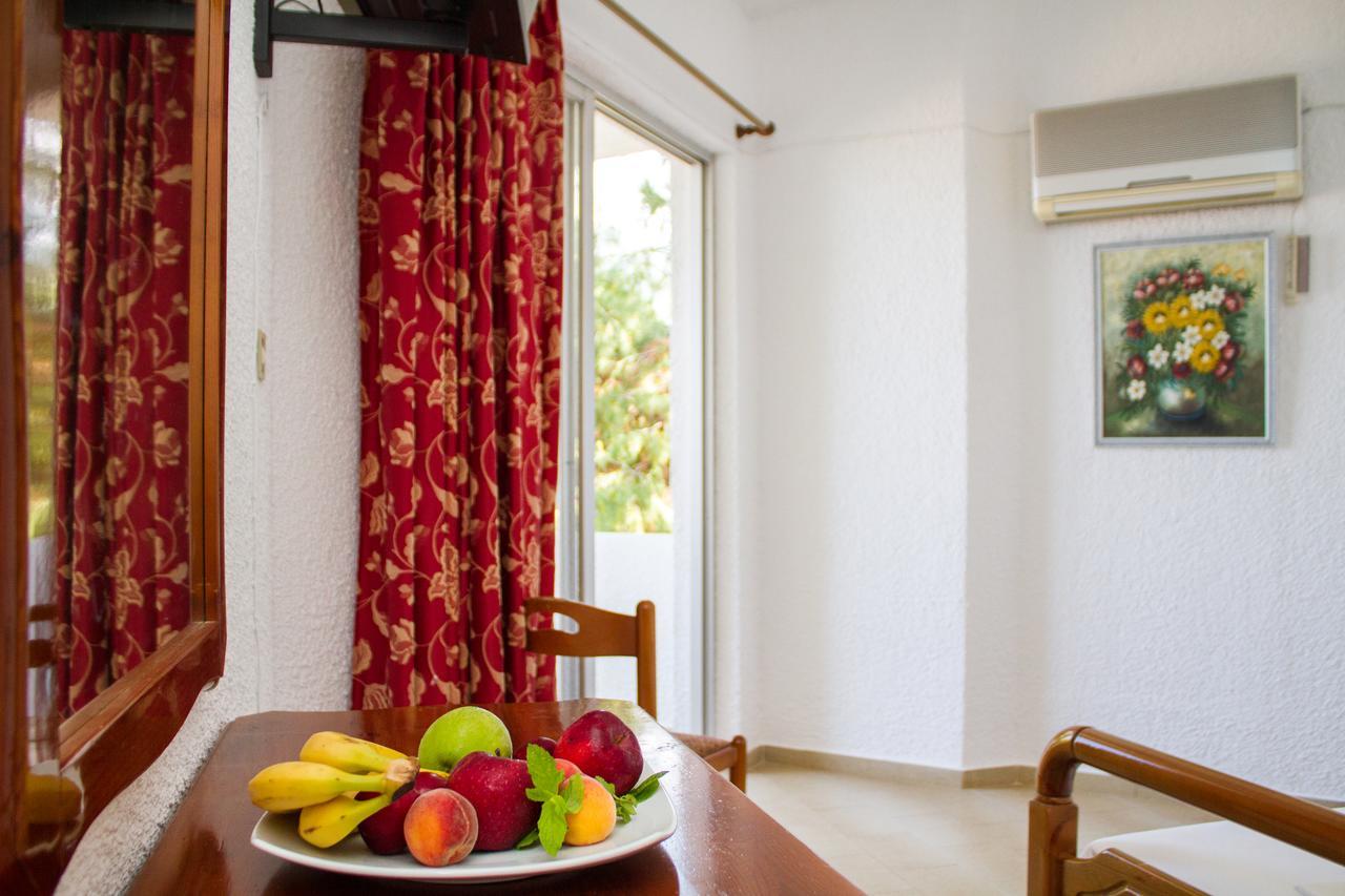 Hotel Hellas 에피다우로스 외부 사진